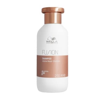 WELLA PROFESSIONALS šampūns bojātiem matiem FUSION SHAMPOO, 250 ml