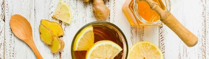 5 interesanti paņēmieni, kā cīnīties ar saaukstēšanos un temperatūru. Ko par tiem saka farmaceits?