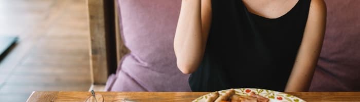 Kā izvairīties no pārēšanās ceļojuma laikā?