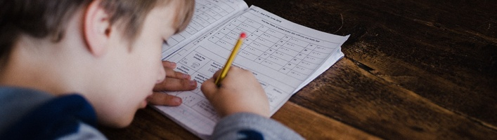 Как возобновить занятия в школе без лишнего стресса? 6 советов для уменьшения беспокойства у детей и взрослых