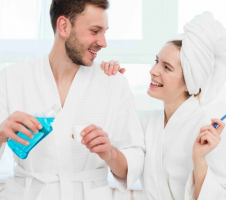 Почему только чистить зубы недостаточно? Советы фармацевта для здоровой улыбки